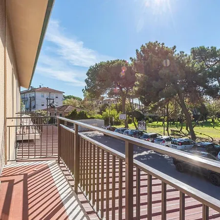 Apartament Daniela 3 By Mmega Massa (Tuscany)